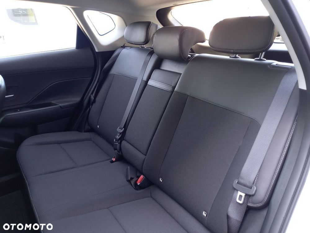 Hyundai Kona - 28
