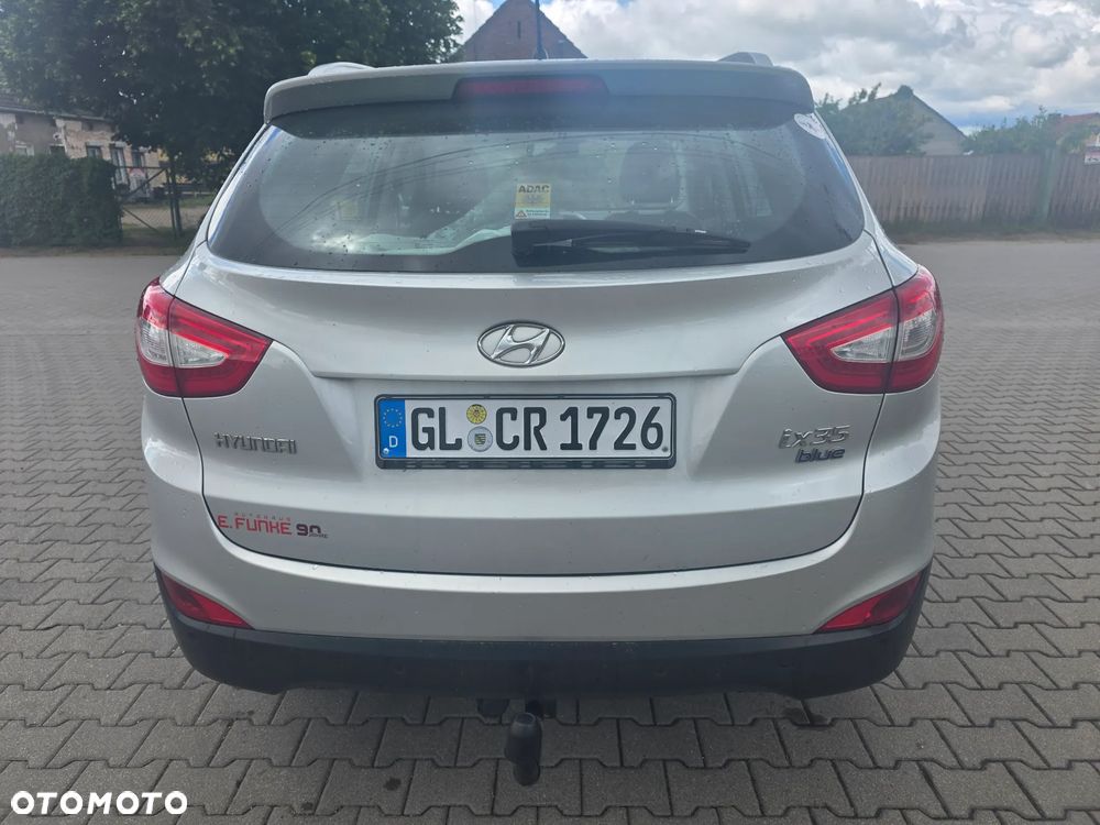 Hyundai ix35 blue 1.6 2WD Finale Gold - 6