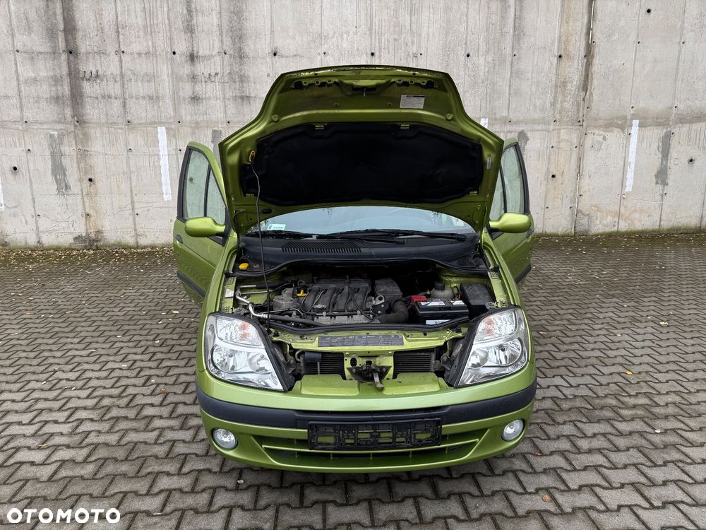 Renault Scenic Megane 1.6 RT 16V - 15