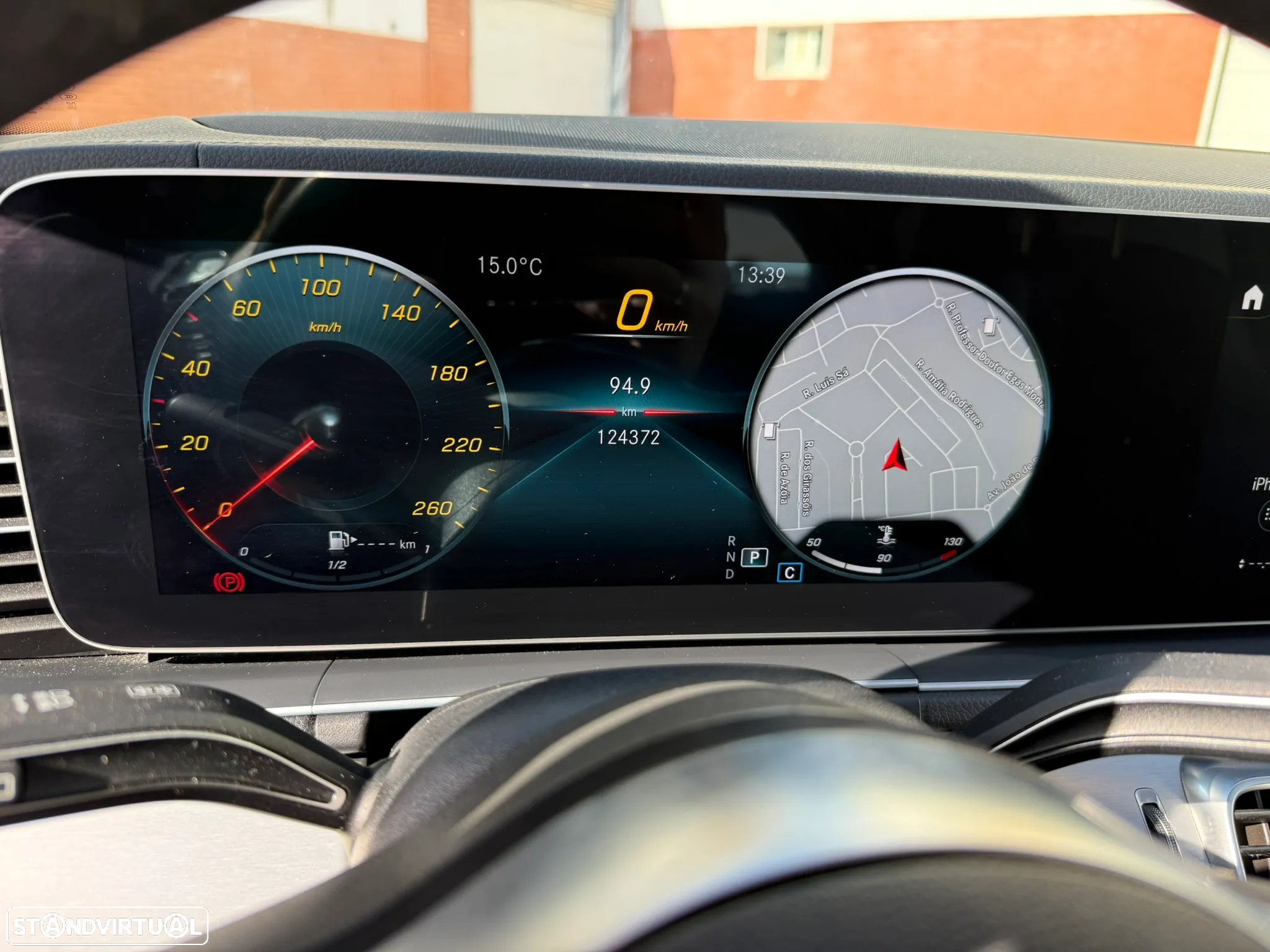 Mercedes-Benz GLE 300 d 4Matic - 35