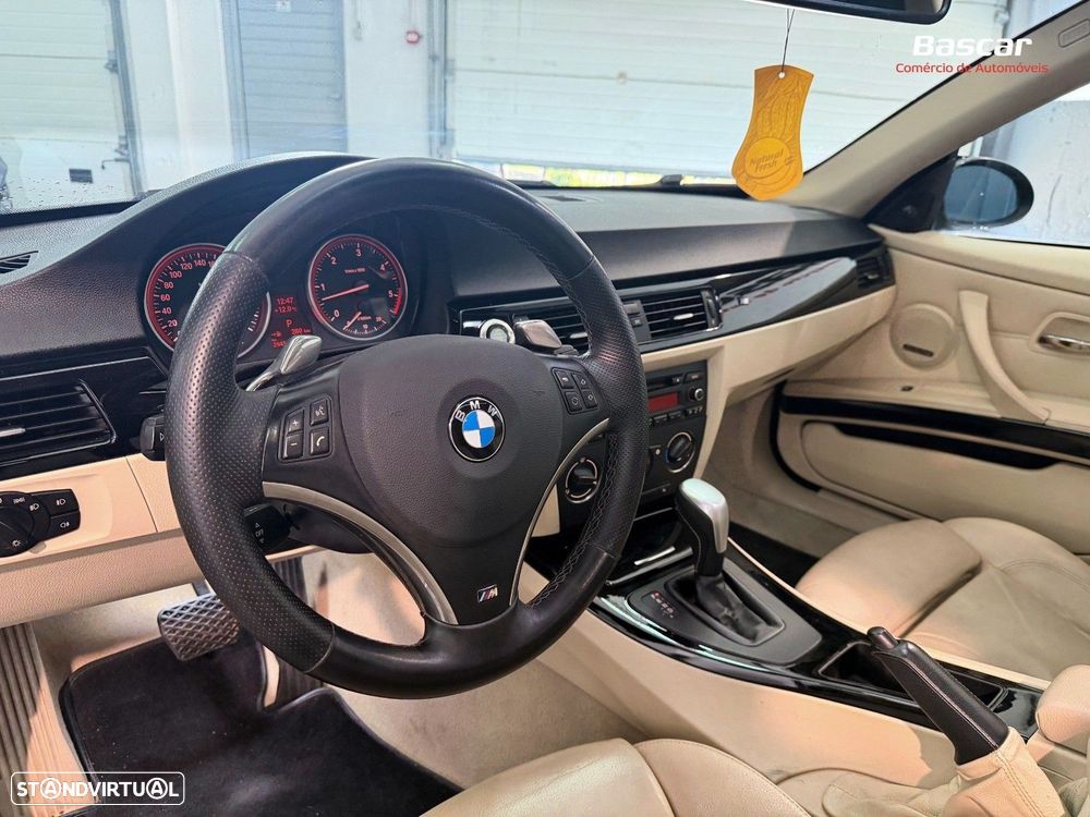BMW 335 d Auto - 11