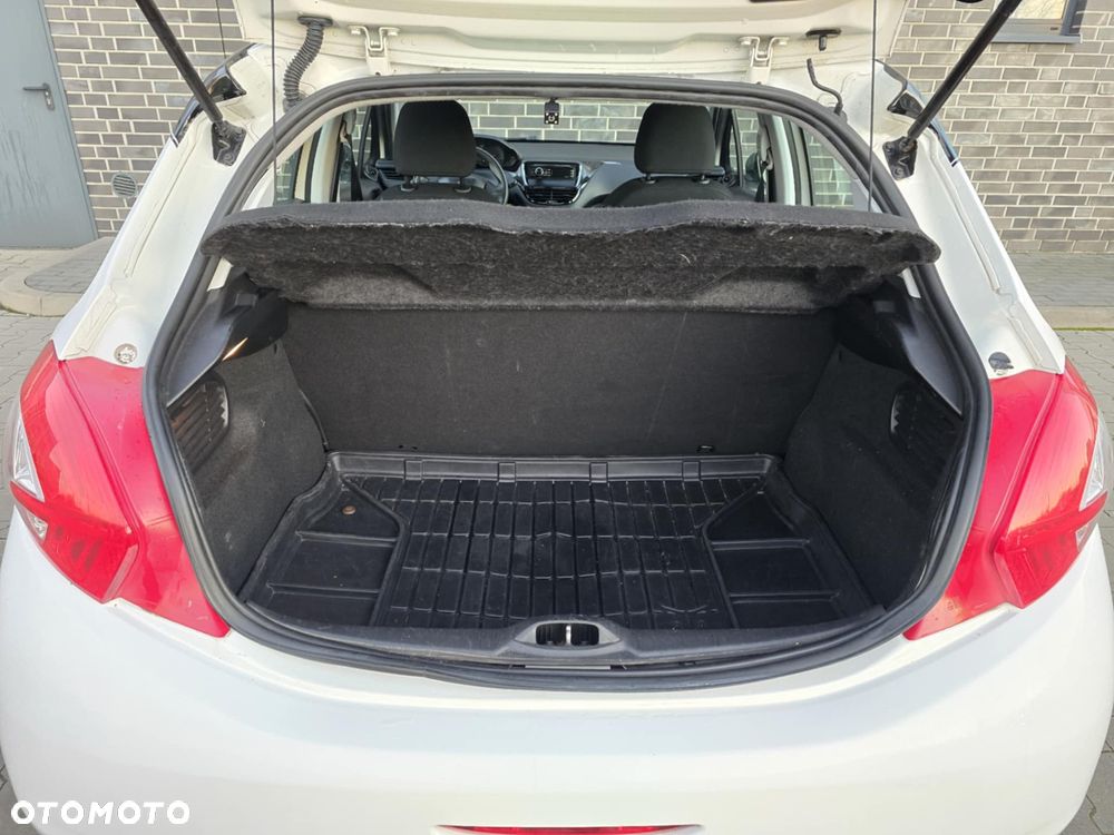 Peugeot 208 68 VTI Active - 17