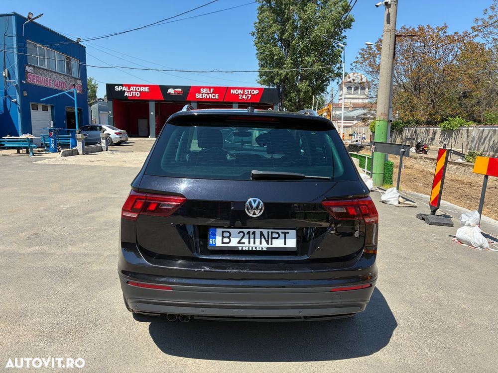Volkswagen Tiguan 2.0 TDI SCR DSG Comfortline - 2