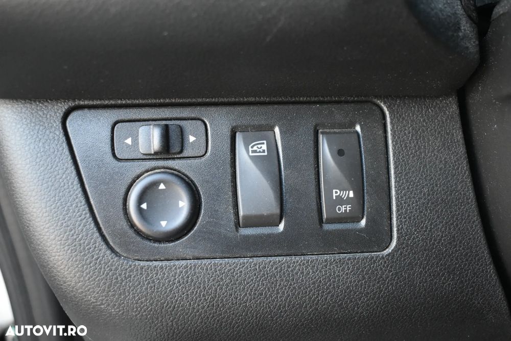 Dacia Spring 26.8 kWh Essential - 9