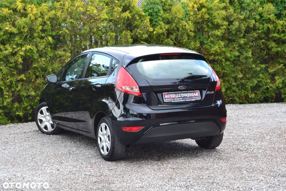 Ford Fiesta 1.25 Titanium - 16