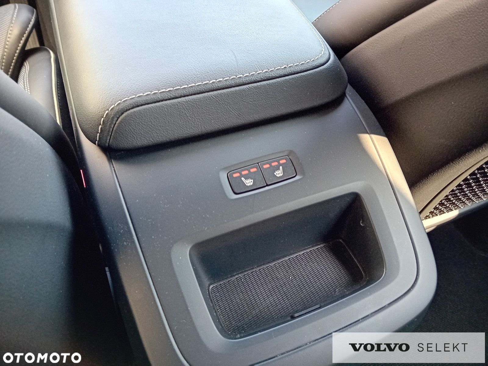 Volvo XC 60 - 33