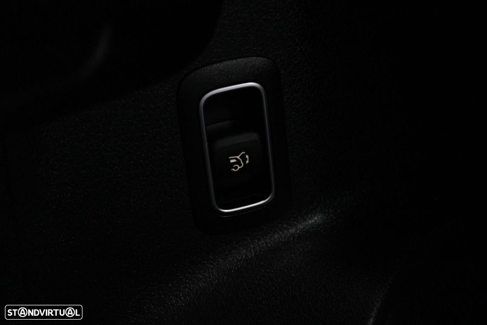 Mercedes-Benz GLB 180 d Style - 34