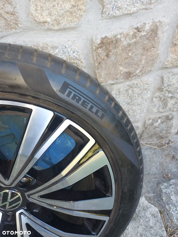 Kola kpl OE VW rozmiar  8JX18H2, Pirelli Cinturato P7 245/45, Użytkowane jeden sezon - 11