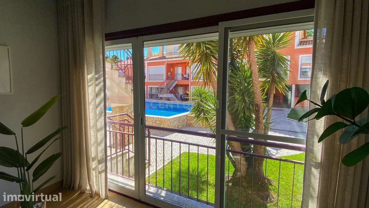 T3 Duplex com Garagem e Piscina | Condomínio Privado em Tomar - Grande imagem: 3/18