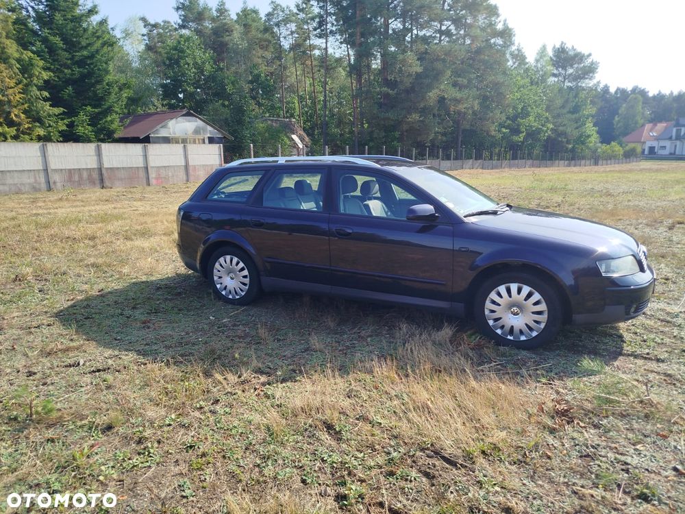 Audi A4 Avant - 4
