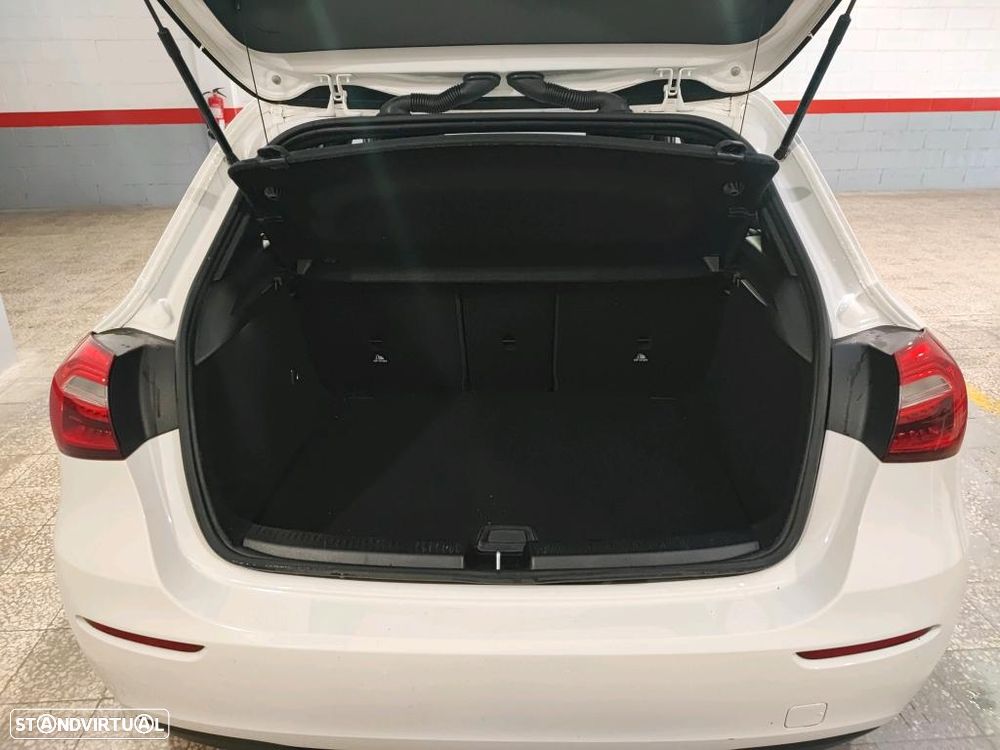 Mercedes-Benz A 180 d Style - 9