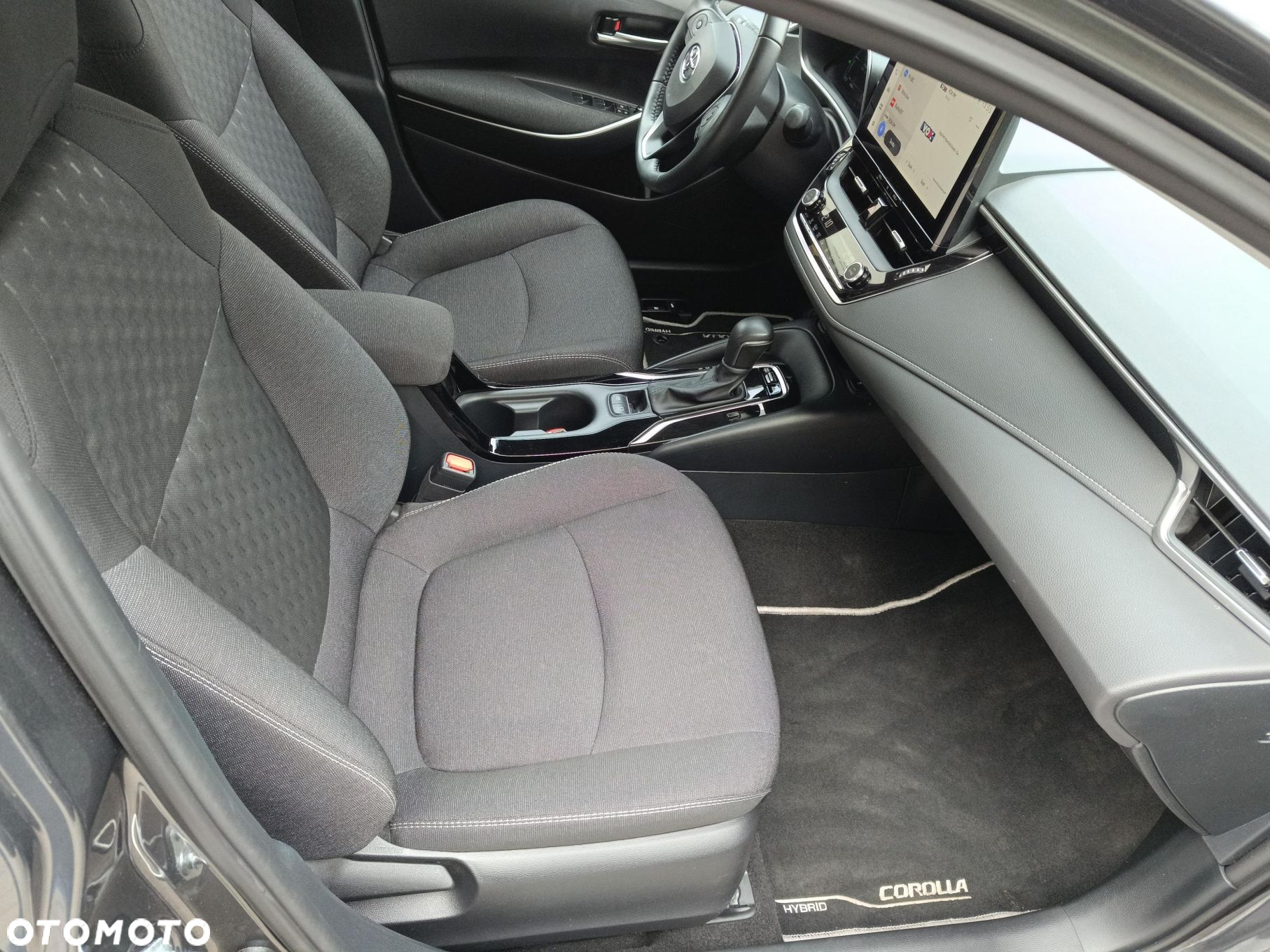 Toyota Corolla 1.8 Hybrid Comfort - 11