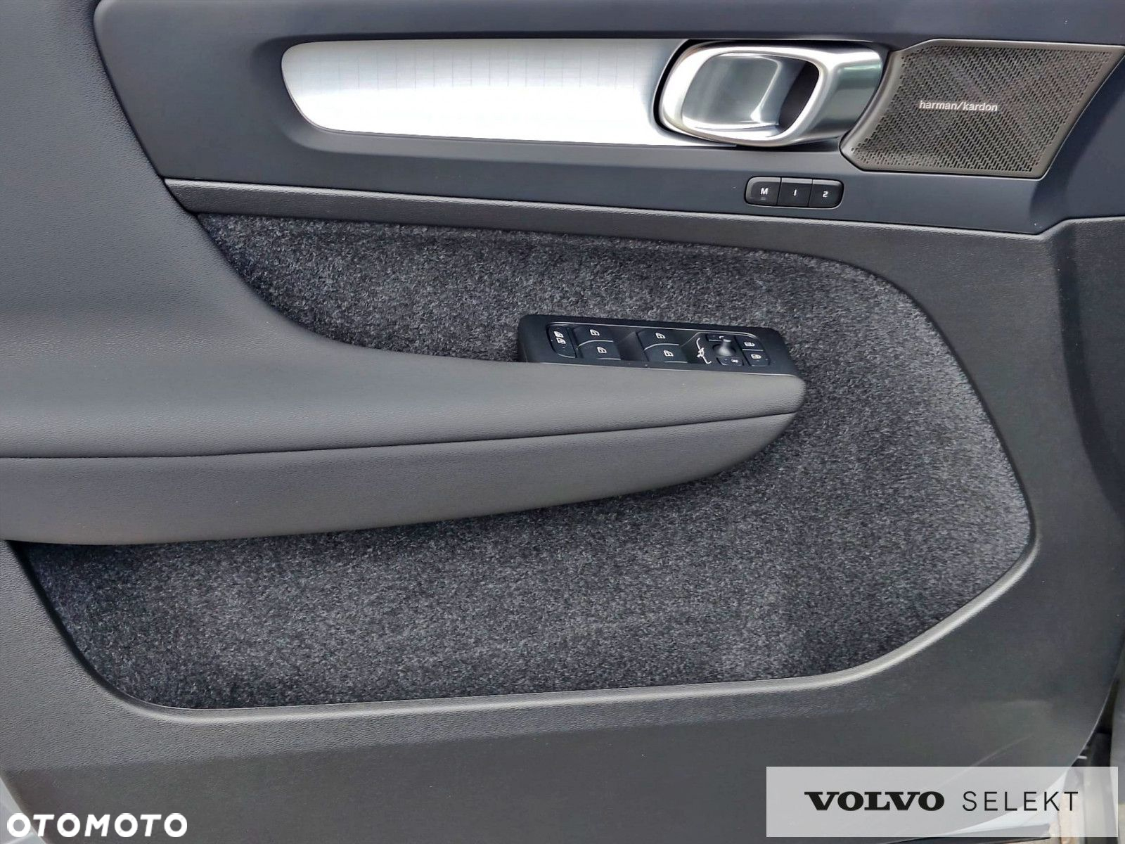Volvo XC 40 - 11