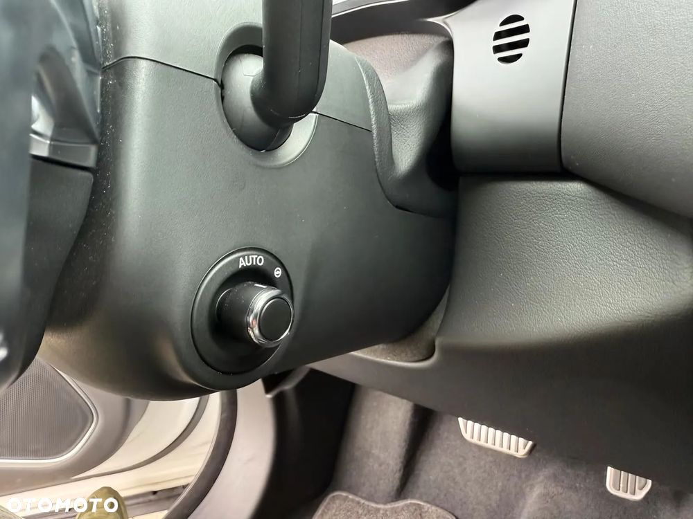 Jaguar F-Pace P550 AWD SVR - 20