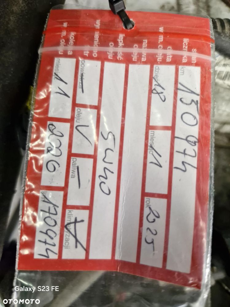 Mitsubishi Outlander 2.0 Intense 4WD CVT - 28