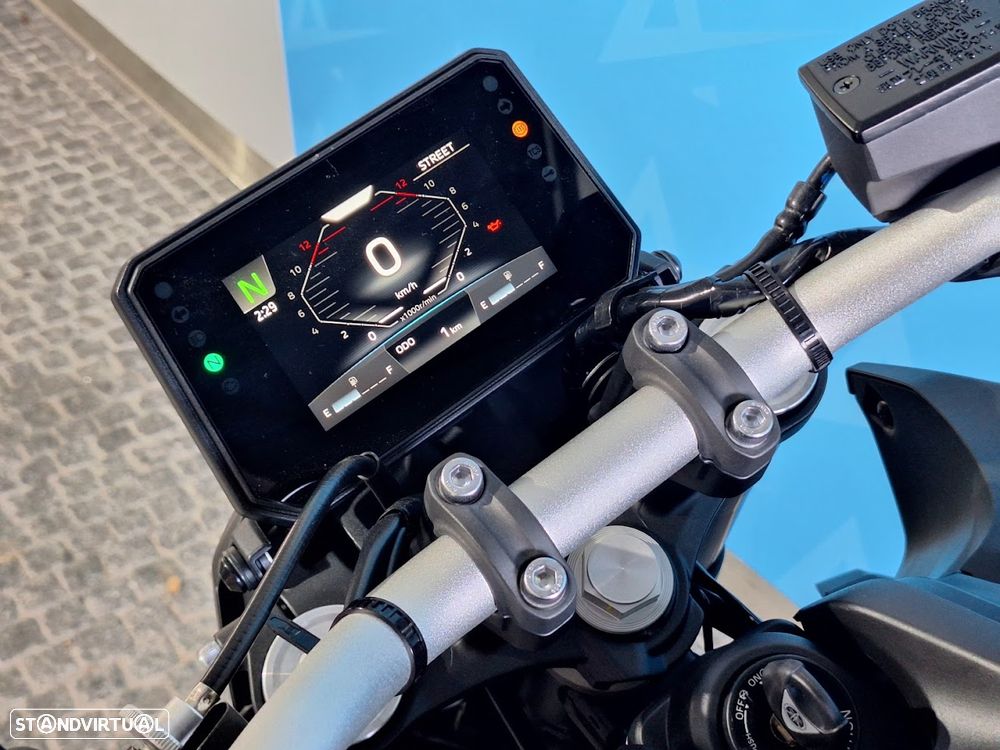 Yamaha MT-07 35 KW - 10