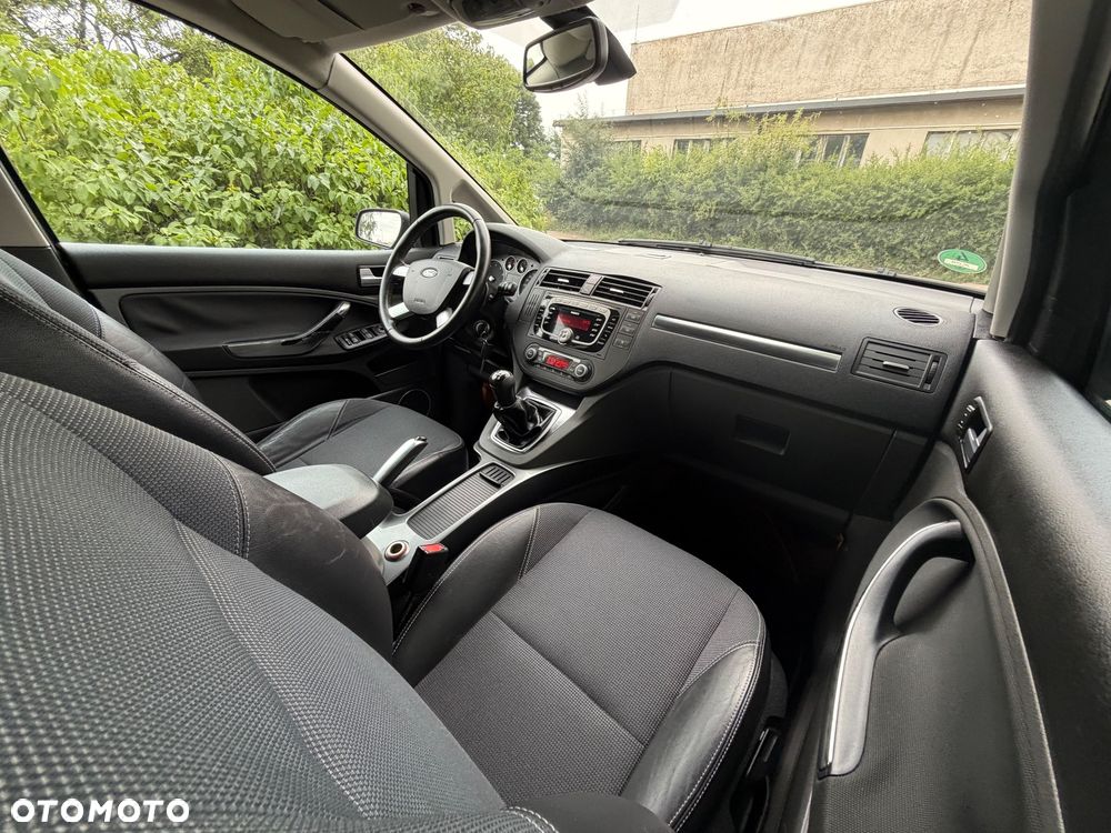 Ford C-MAX 1.8 Titanium - 29