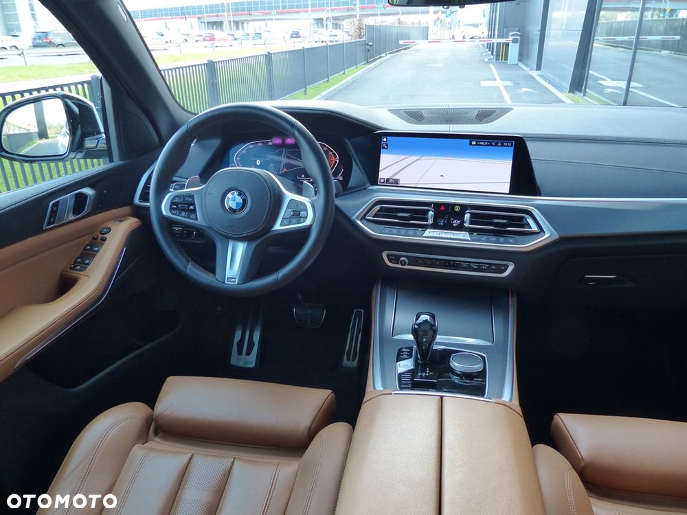 BMW X5 xDrive40d mHEV - 25