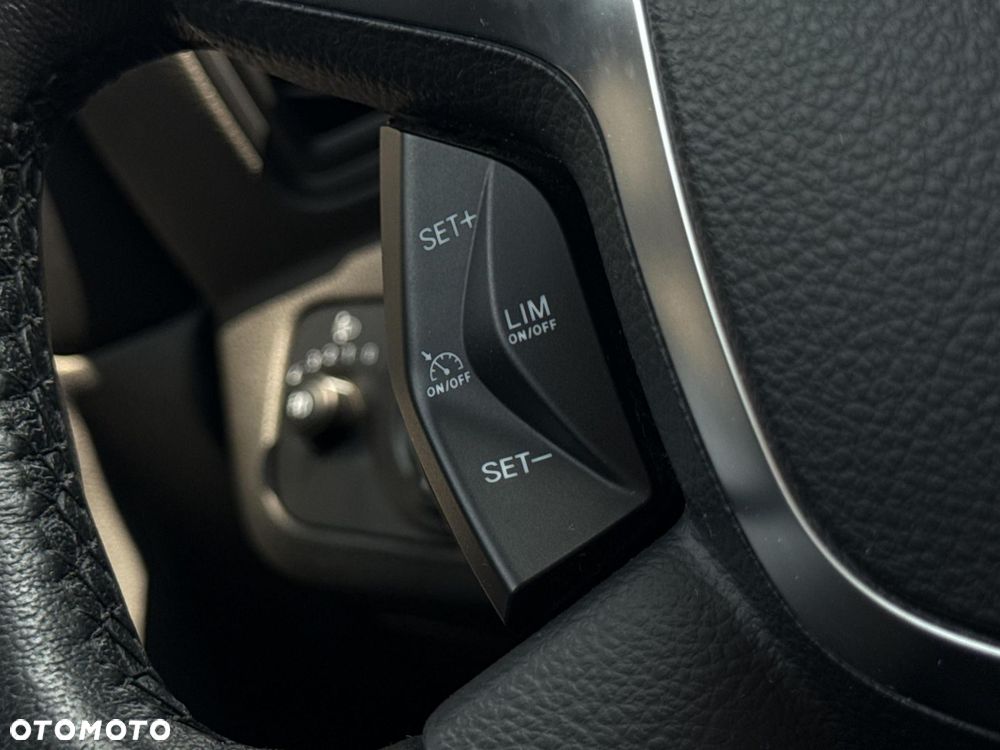 Ford Kuga 1.5 EcoBoost FWD Trend ASS - 19