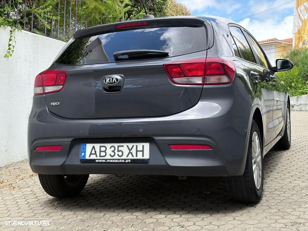 Kia Rio 1.2 CVVT Urban - 21