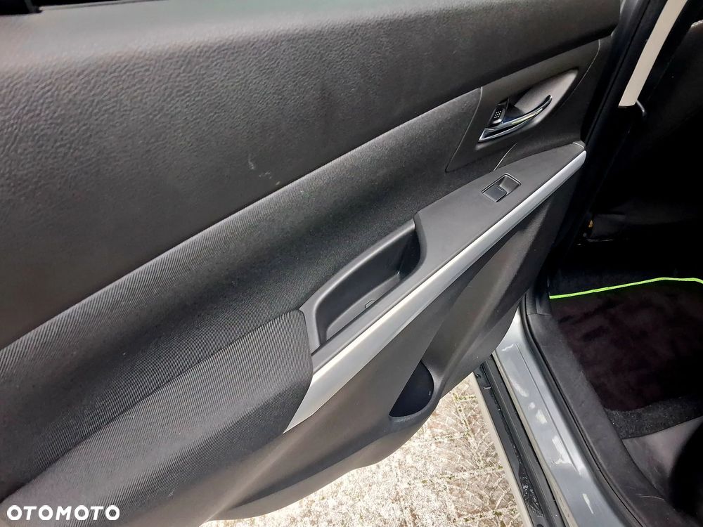 Suzuki SX4 S-Cross - 10