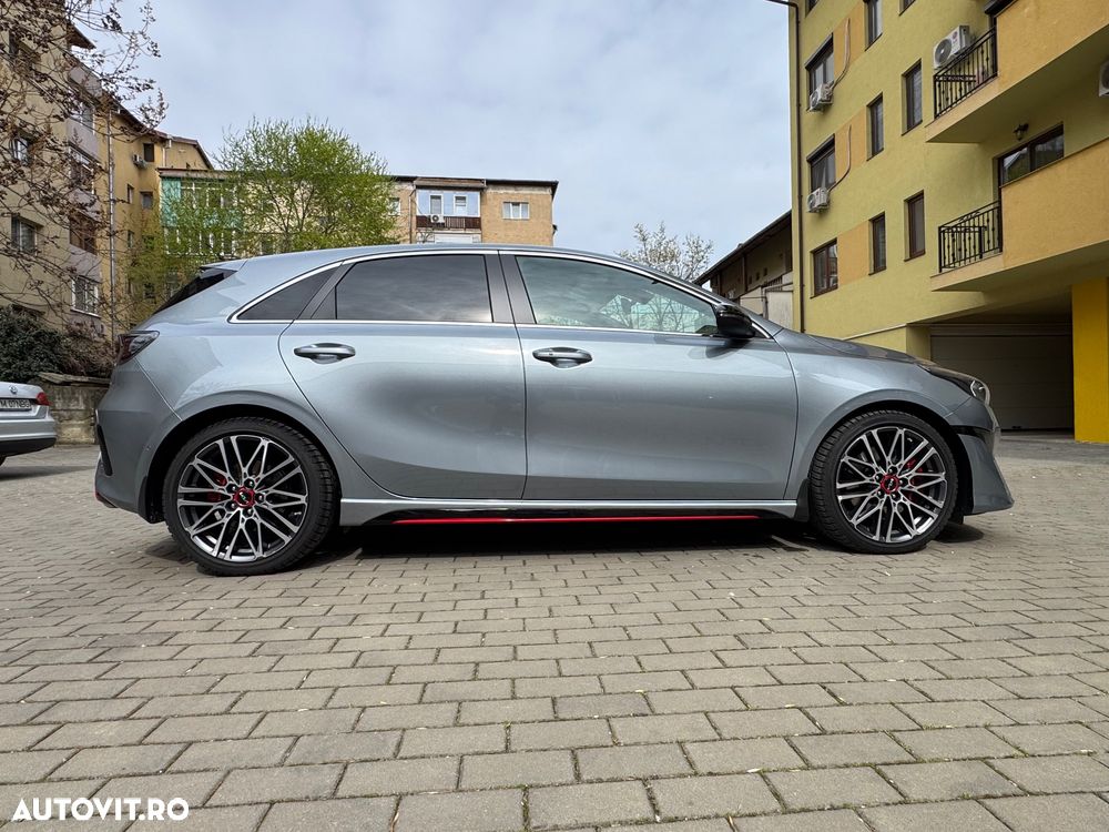 Kia Ceed 1.6 T-GDI 7DCT GT - 4