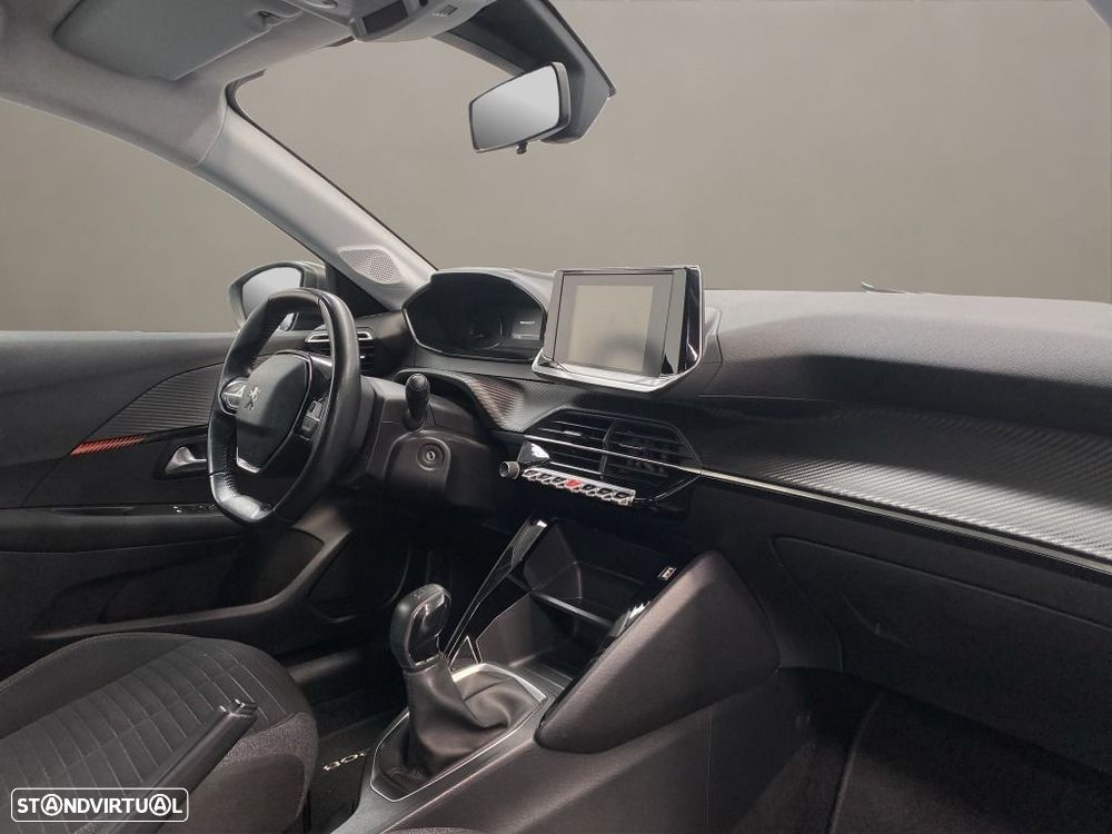 Peugeot 208 1.2 PureTech Active — fotografia 12