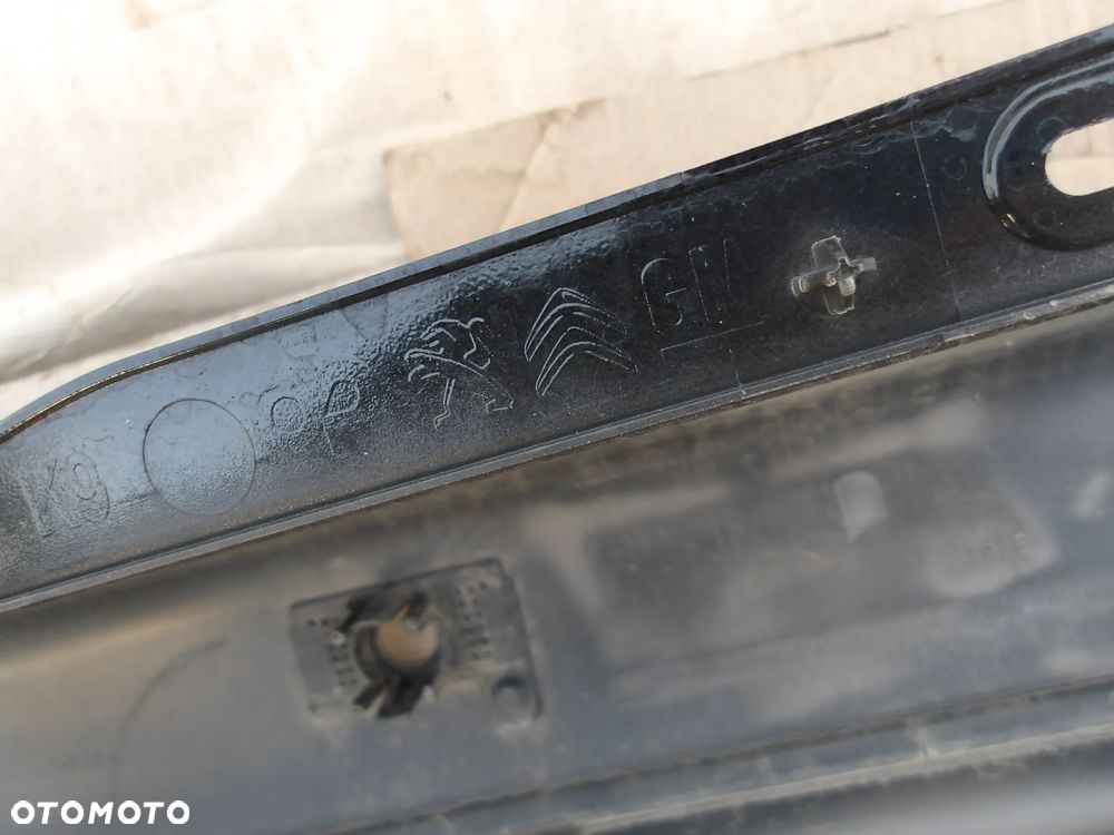 ZDERZAK TYLNY TYL PARTNER BERLINGO IV COMBO 6PDC - 10