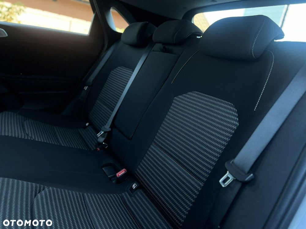 Kia Ceed 1.5 T-GDI M DCT - 39