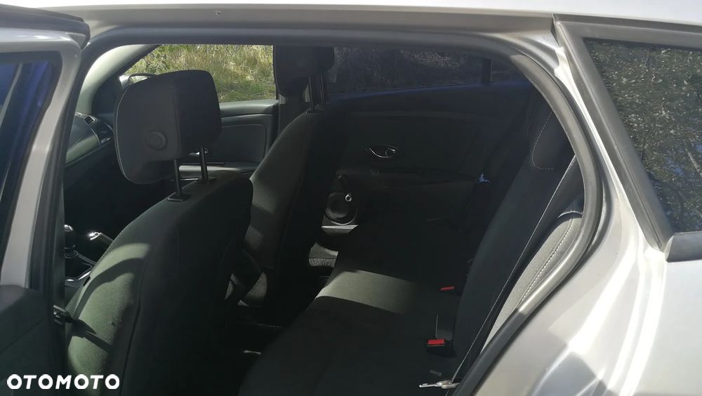 Renault Megane 1.5 dCi Business - 6
