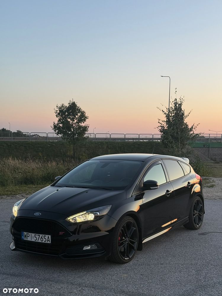 Ford Focus - 2
