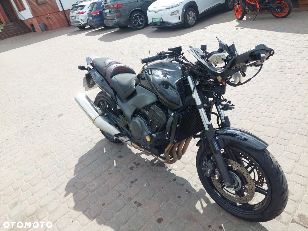 Honda CBF - 7