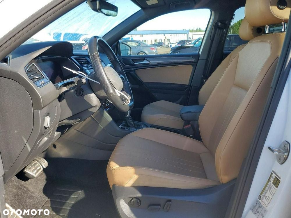 Volkswagen Tiguan - 7