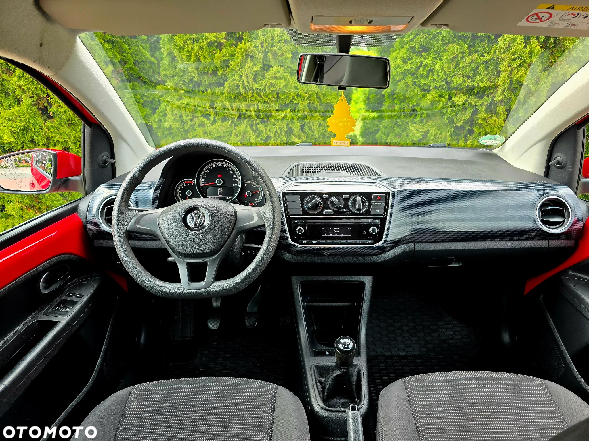 Volkswagen up! 1.0 move - 28