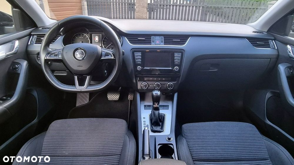 Skoda Octavia - 12
