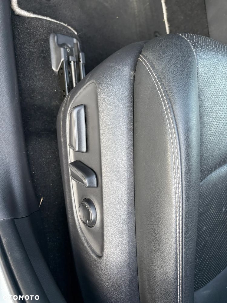 Toyota RAV4 2.5 Hybrid Executive 4x4 - 31