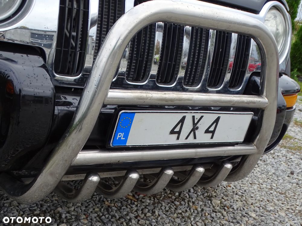 Jeep Liberty 3.7 4x4 - 17
