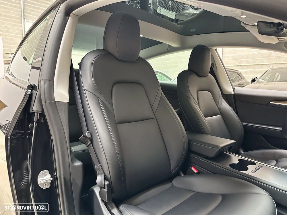 Tesla Model 3 Standard Range Plus RWD - 12