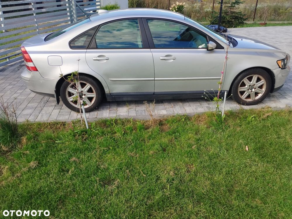 Volvo S40 2005 photo 4