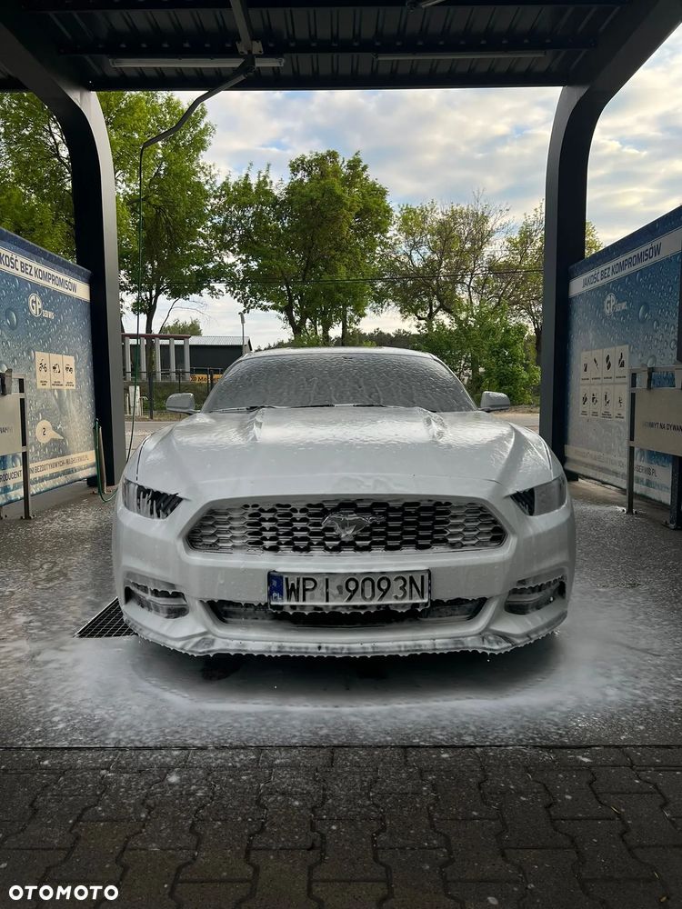 Ford Mustang 3.7 V6 - 10