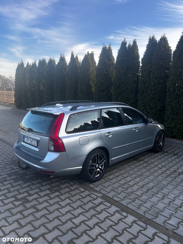 Volvo V50 D5 - 4