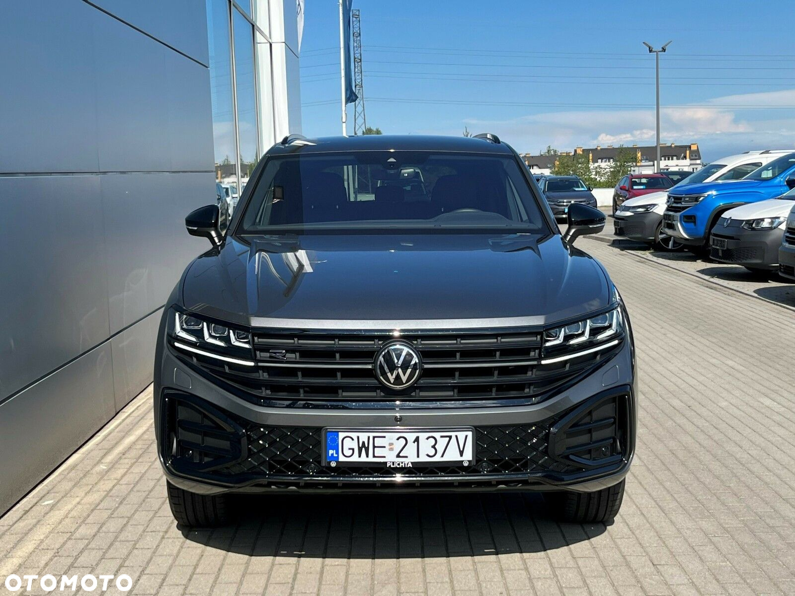 Volkswagen Touareg 3.0 V6 TDI 4Motion R-Line - 4