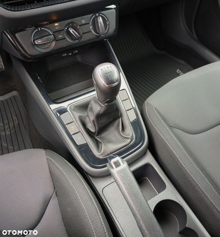 Skoda Fabia 1.0 TSI Selection - 23