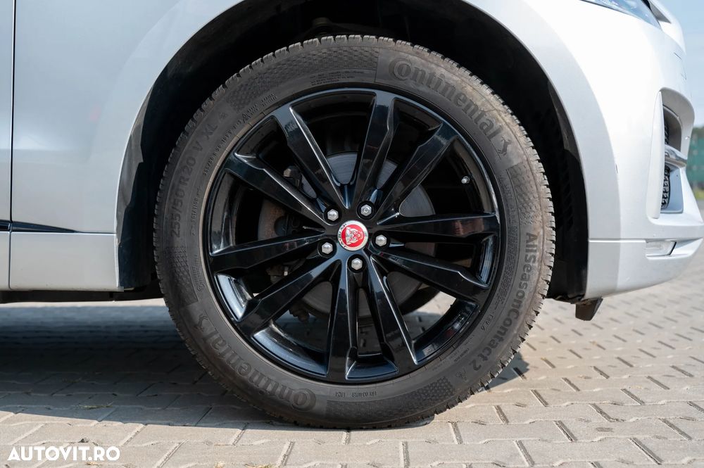 Jaguar F-Pace 20d Aut. R-Sport - 12