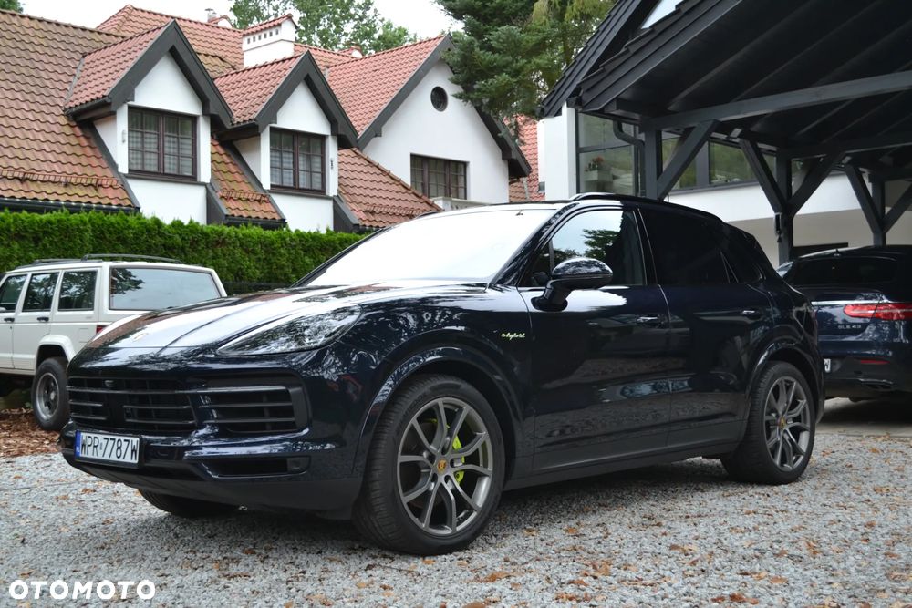 Porsche Cayenne E-Hybrid - 5