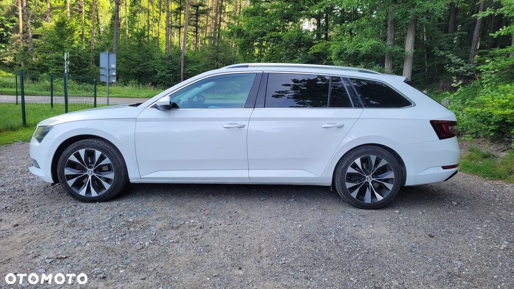 Skoda Superb 2.0 TDI Style DSG - 8
