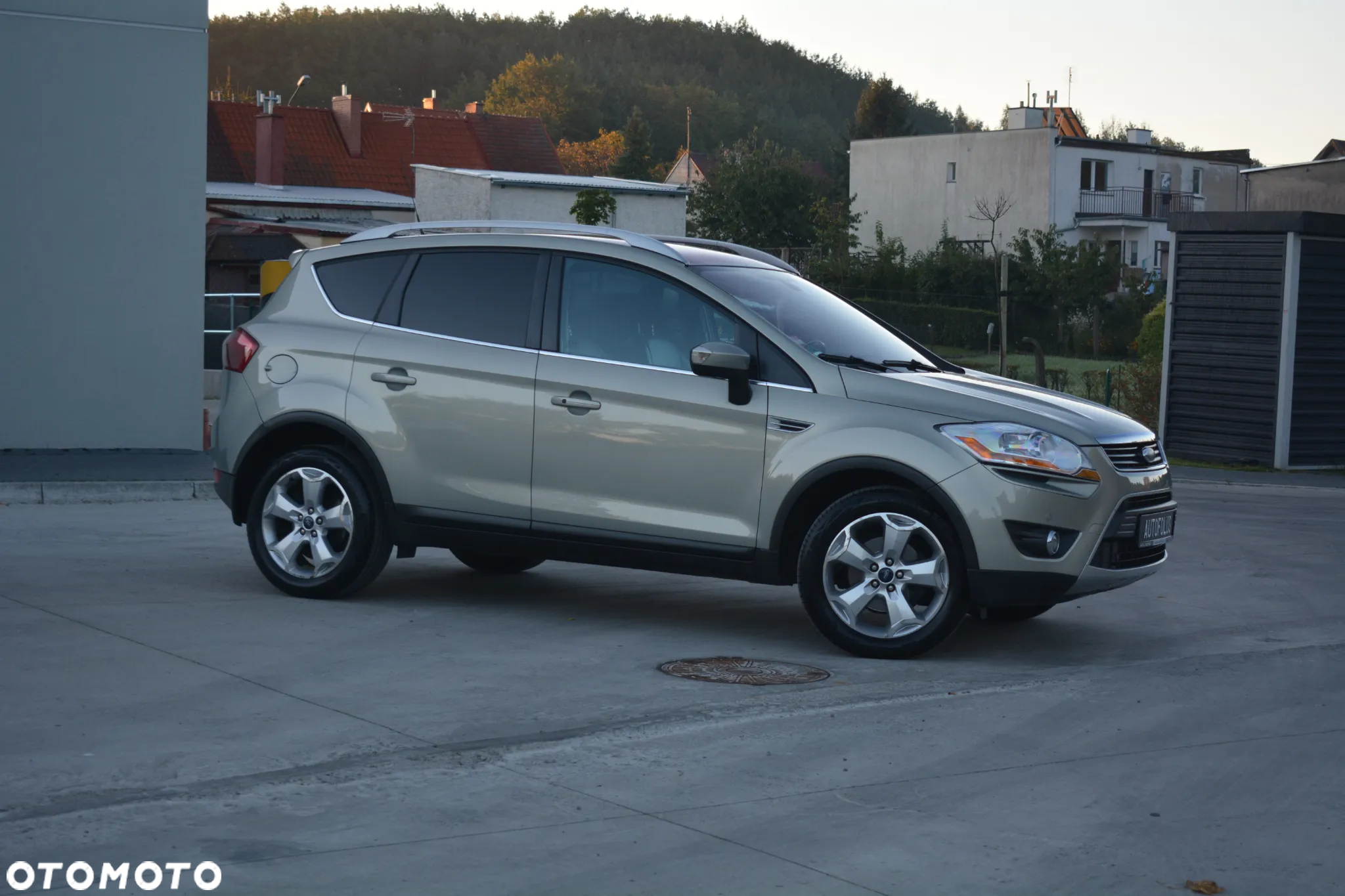 Ford Kuga 2.0 TDCi 4x4 Titanium - 9