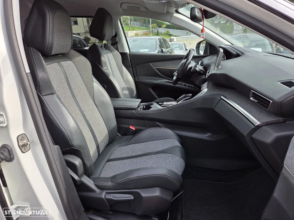 Peugeot 5008 1.5 BlueHDi Allure EAT8 - 7