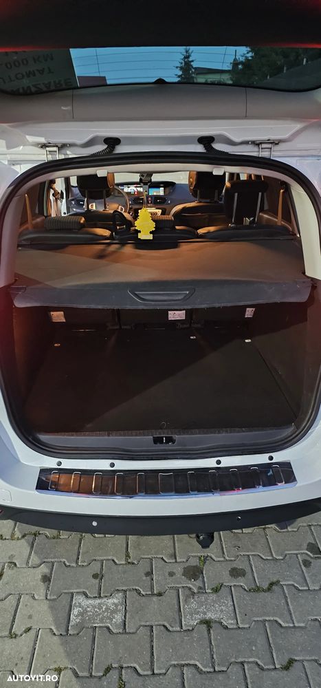 Renault Scenic - 17