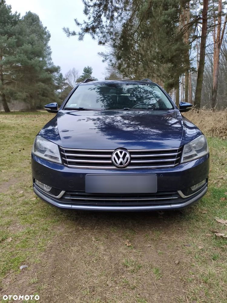 Volkswagen Passat - 2